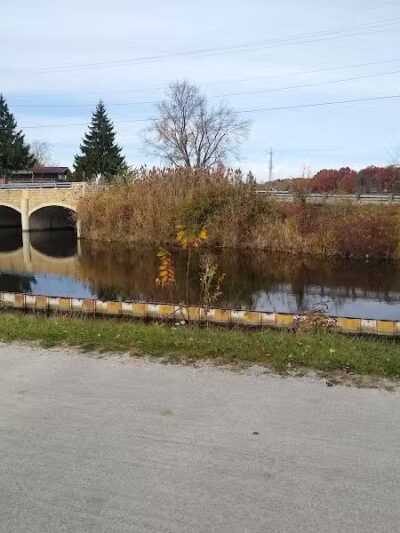 Towpath Trailhead at Manchester Rd - Akron, OH