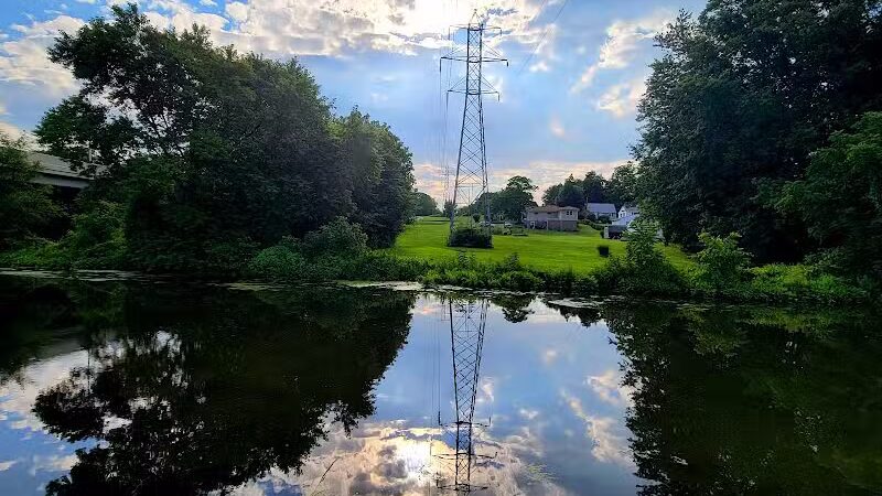Towpath Trailhead at Manchester Rd - Akron, OH