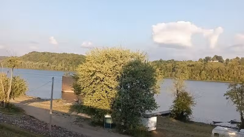 Aurora Dog Park - Aurora, IN