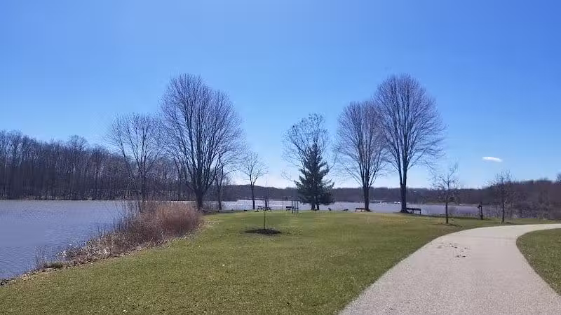 Sunny Lake Park - North End - Aurora, OH