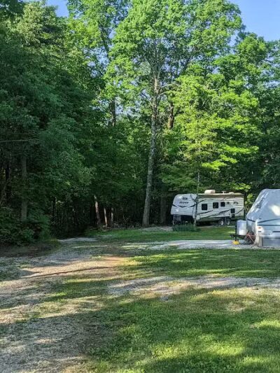 L B Camping - Bainbridge, OH
