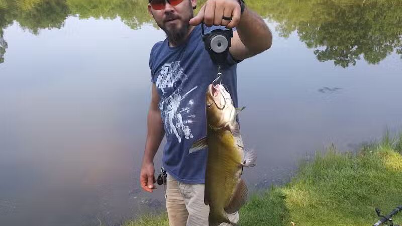 Paint Creek State Park Little Pond Trailhead - Bainbridge, OH