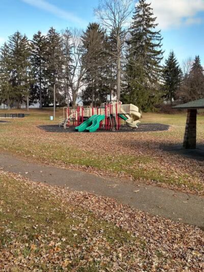 Edgewood Park - Barberton, OH