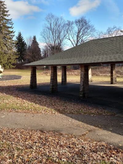 Edgewood Park - Barberton, OH