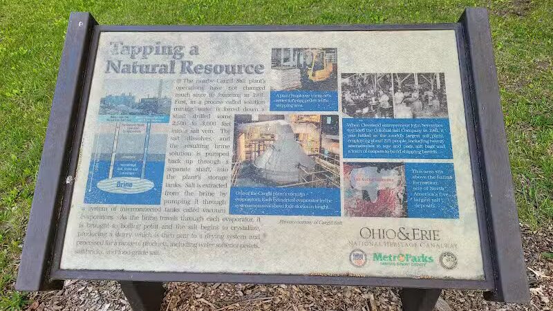 Ohio & Erie Canal Towpath Trail - Barberton, OH