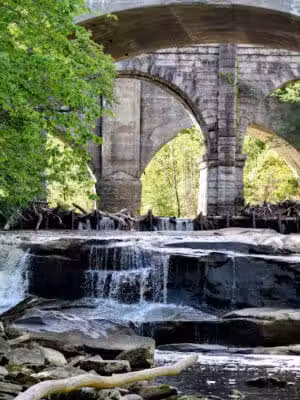 Berea Falls Scenic Overlook- Barret Overlook - Berea, OH
