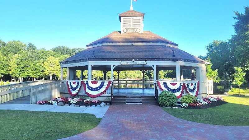 Coe Lake Gazebo - Berea, OH