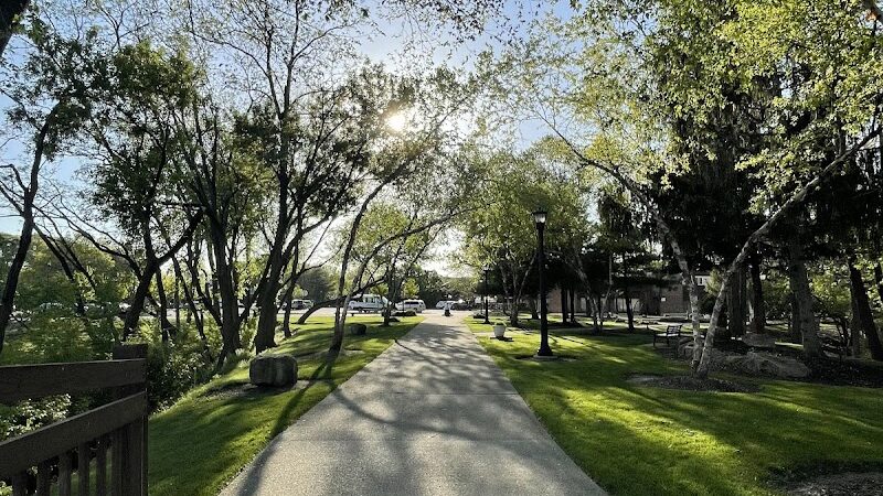 Coe Lake Park - Berea, OH