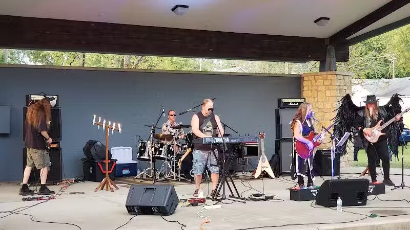 Burke Park - Bethel, OH