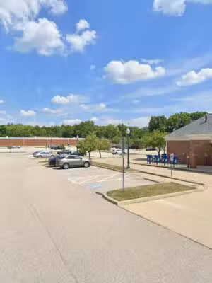 Brecksville Municipal Parking Lot - Brecksville, OH