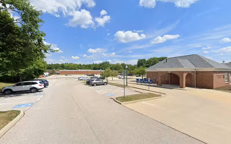 Brecksville Municipal Parking Lot - Brecksville, OH