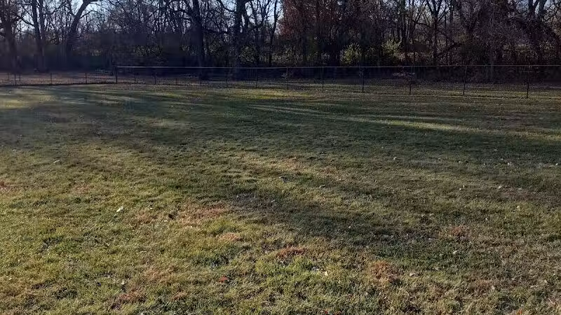 Walnut Dog Park - Chillicothe, IL