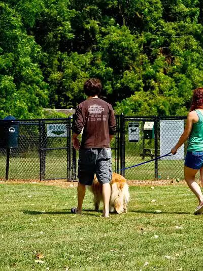 Walnut Dog Park - Chillicothe, IL
