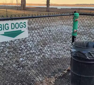 Walnut Dog Park - Chillicothe, IL