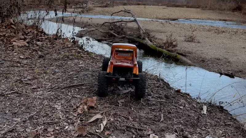 Maple Grove Prairie & Dog Play Area - Chillicothe, OH