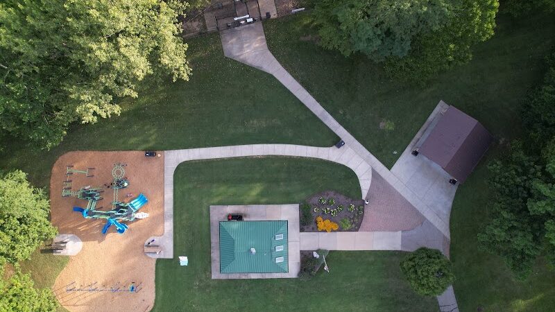 Kellogg Park & Dog Field - Cincinnati, OH