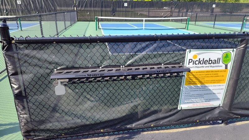 Kellogg Park & Dog Field - Cincinnati, OH