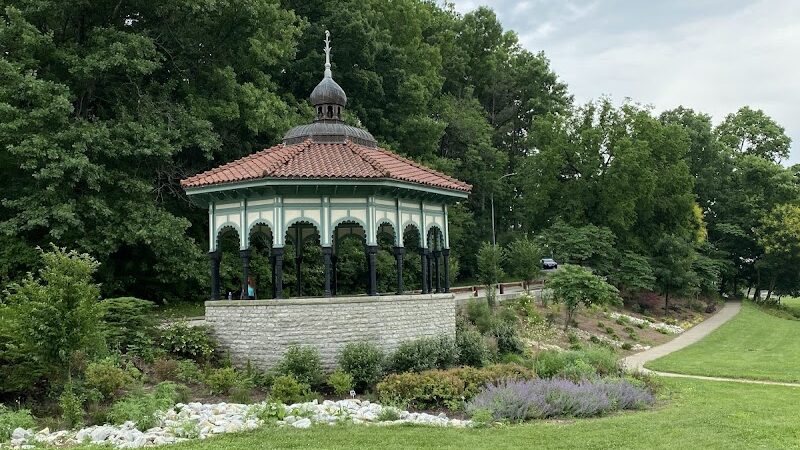 Tom Jones Commons in Eden Park - Cincinnati, OH