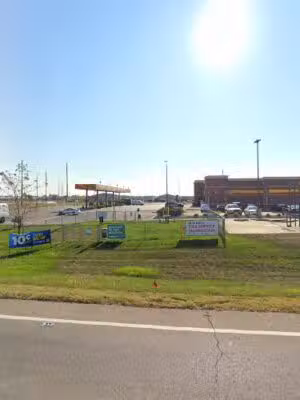 Dog Park at Love’s Travel Stops - Circleville, OH