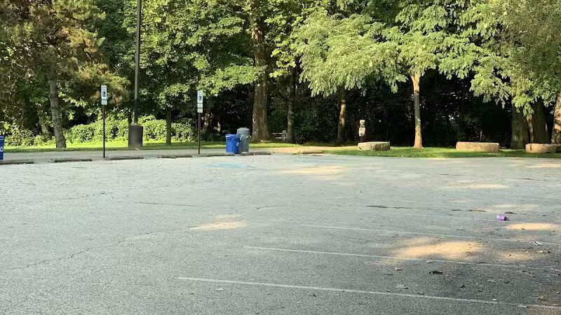 Settler’s Bluff Picnic Area - Cleveland, OH