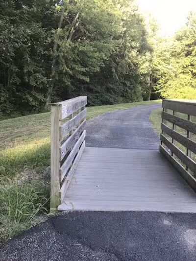 Walking Trail - Columbiana, OH