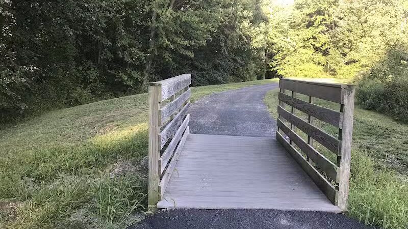 Walking Trail - Columbiana, OH