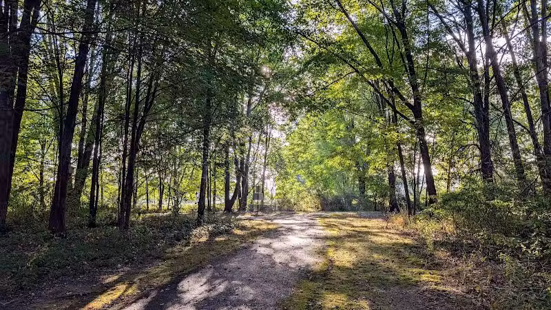 Walking Trail - Columbiana, OH