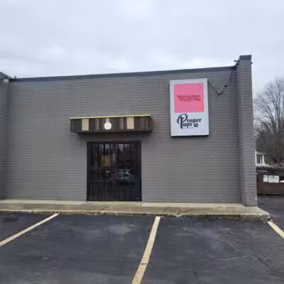 Barkin Dogs & Waggin Tails Pet Salon - Columbus, OH