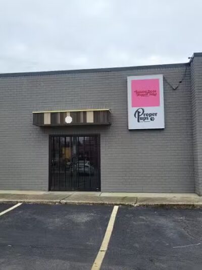 Barkin Dogs & Waggin Tails Pet Salon - Columbus, OH