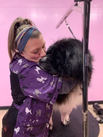 Barkin Dogs & Waggin Tails Pet Salon - Columbus, OH