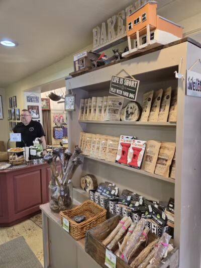 Good Boy Bakery - Coshocton, OH