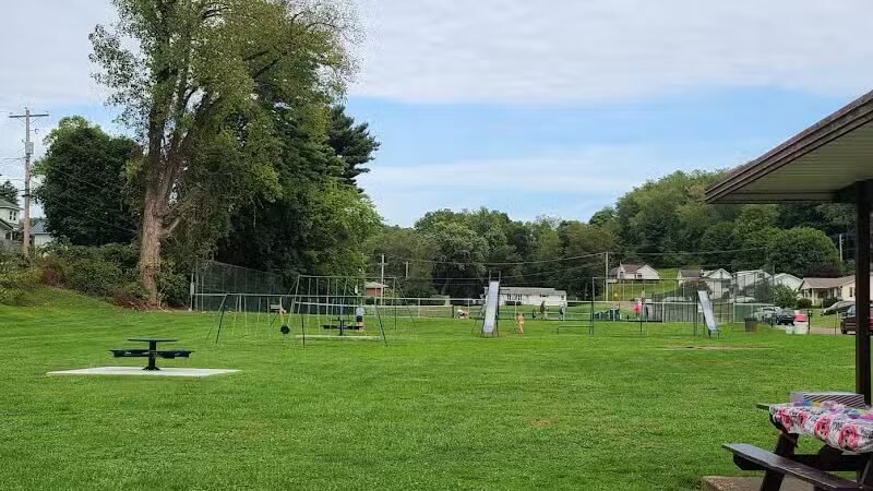 Hall Park - Coshocton, OH