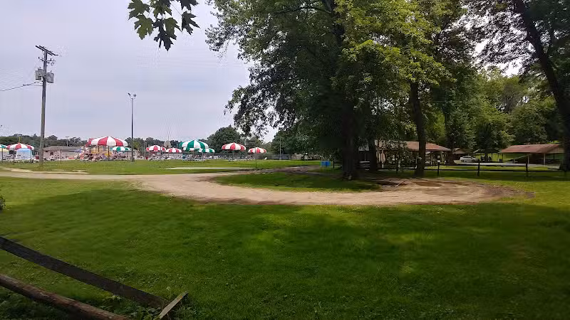 Lake Park Aquatic Center - Coshocton, OH