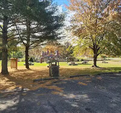 Lake Park Aquatic Center - Coshocton, OH