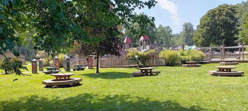 Lake Park Aquatic Center - Coshocton, OH