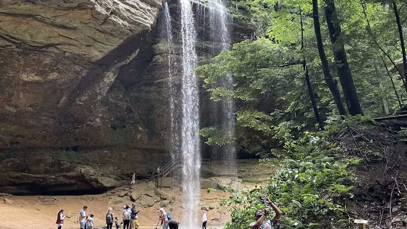 Ash Cave Main Parking Area - Creola, OH