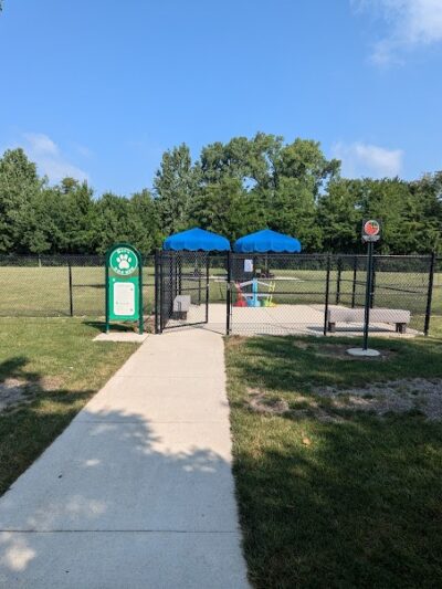 Bev's Dog Run - Delphos, OH