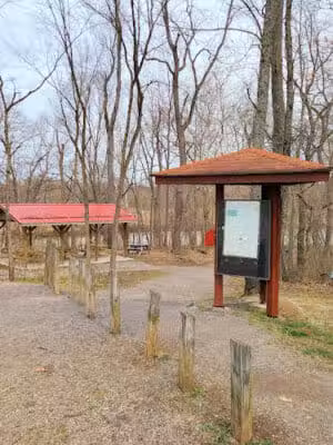 Canal Lands Trailhead Parking - Dover, OH