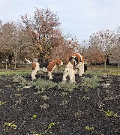 Dog Statues park - Dublin, OH
