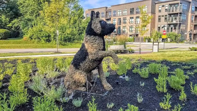 Dog Statues park - Dublin, OH