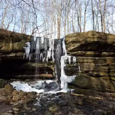 Dundee Falls Trailhead - Dundee, OH