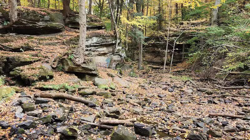 Dundee Falls Trailhead - Dundee, OH