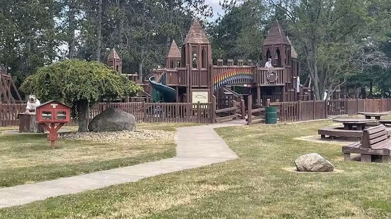 East Palestine City Park - East Palestine, OH