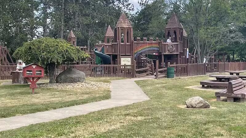 East Palestine City Park - East Palestine, OH