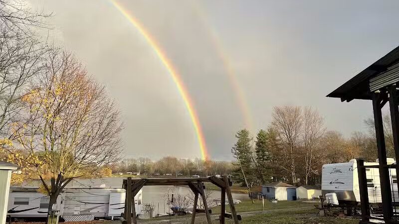 Fireside Lake Campground - East Rochester, OH