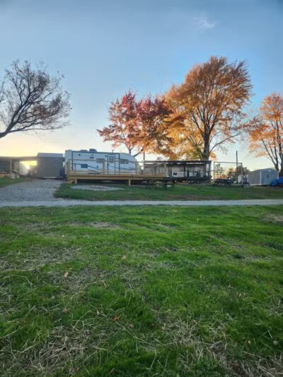 Fireside Lake Campground - East Rochester, OH