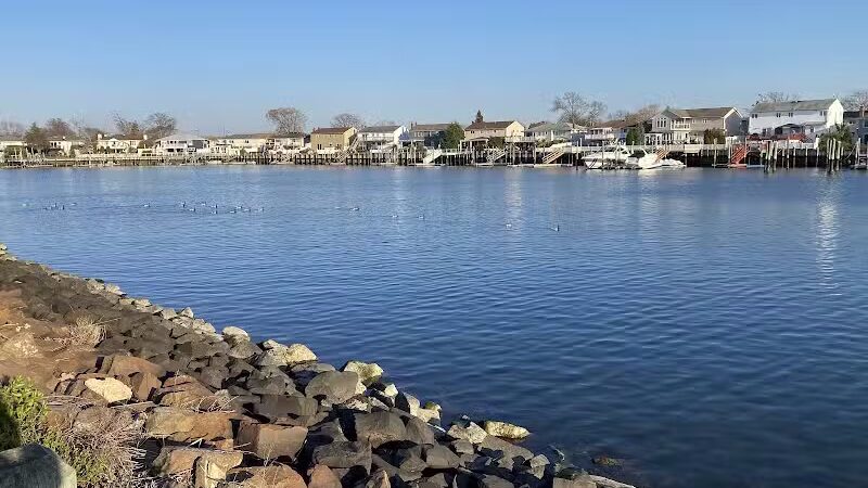 Bay Park Dog Park - East Rockaway, NY