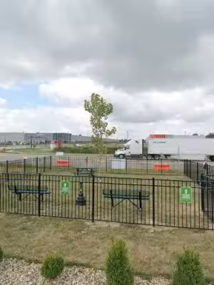 Dog Park at Love's Travel Stops - Etna, OH