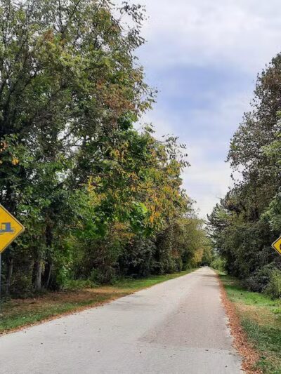 Holmes County Trail - Fredericksburg, OH