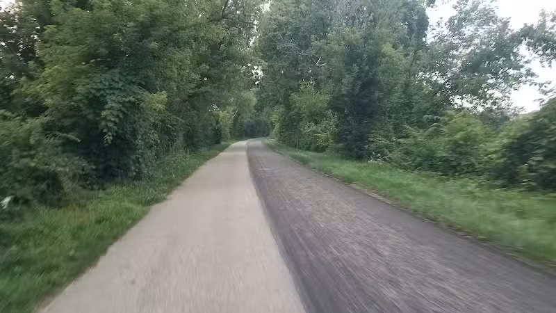Holmes County Trail - Fredericksburg, OH